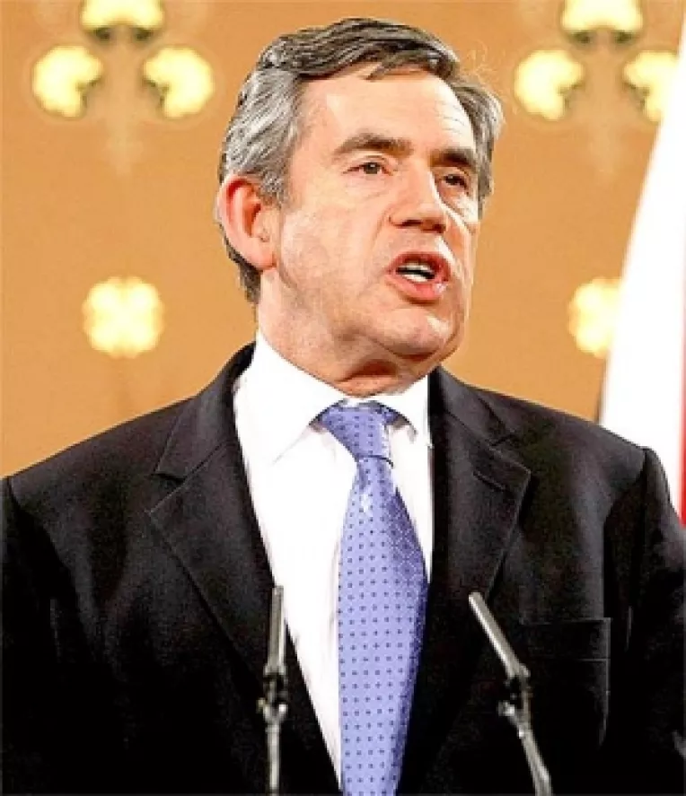 Gordon Brown propune unitate in fata crizei