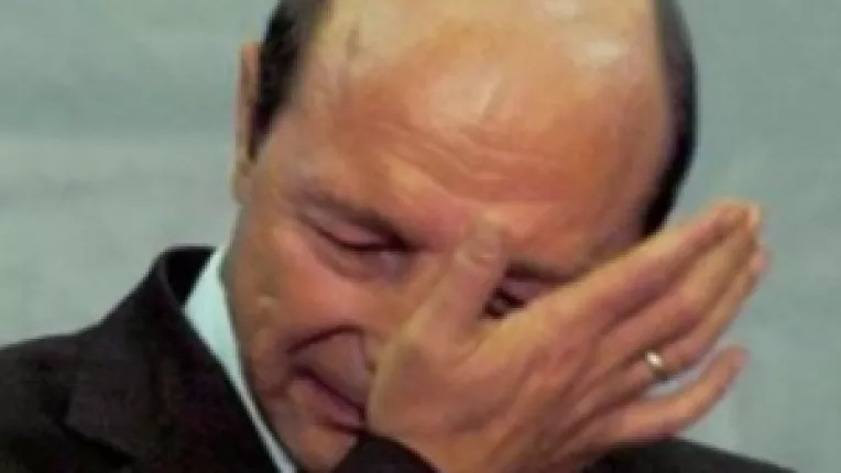 Greseli minore ale lui Basescu si o mare greseala a romanilor