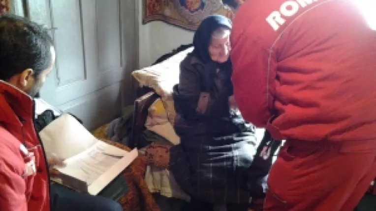 Grupul Medical Romgermed si Tiriac Auto si Ford au ajuns la sinistratii din judetul Buzau 