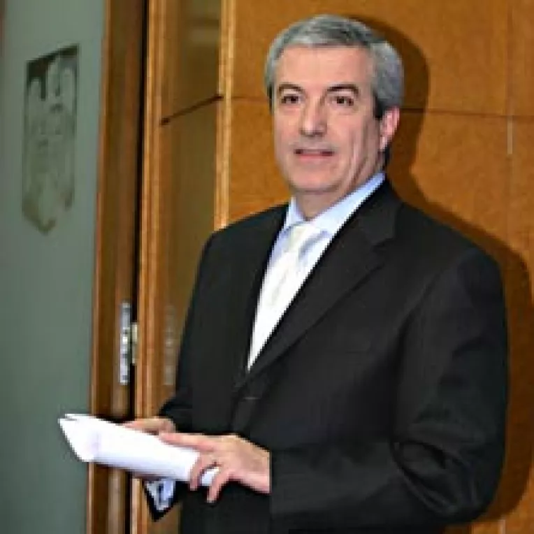 Guvernul va modifica Legea Ticu prin ordonanta simpla