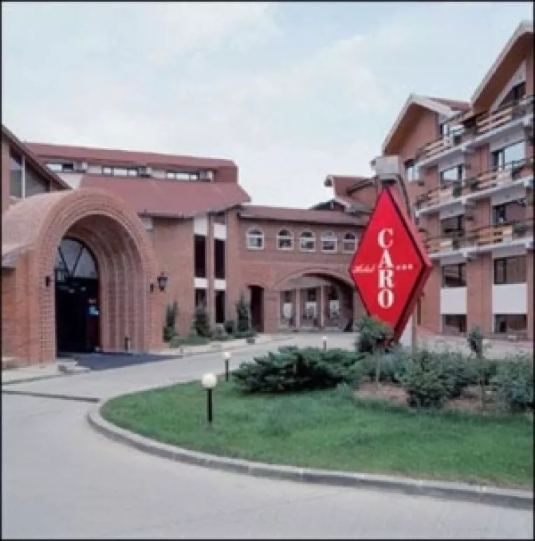 Hotel Caro: Sorin Oprescu isi anunta candidatura la Presedintie in ziua celei mai mari greve de dupa 1990