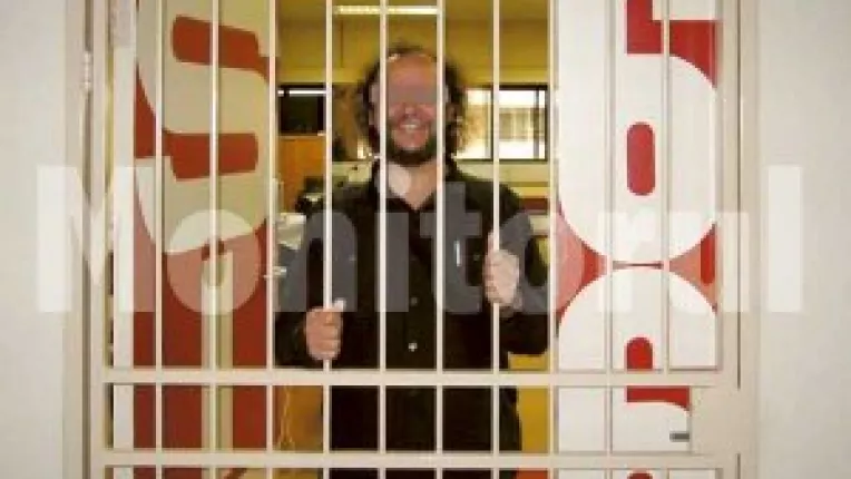 Ii paste inchisoarea!