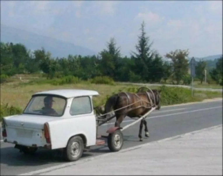 Iliescu: PSD accepta procedura asumarii pentru a nu se rupe caruta in drum intr-o perioada dificila 
