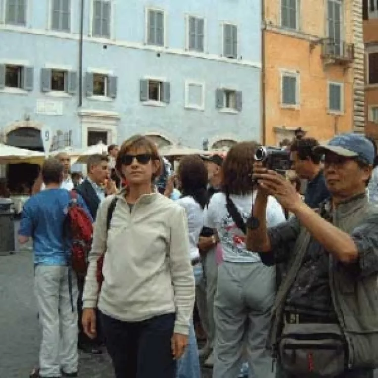 In 10 ani, turismul romanesc va genera peste 11 miliarde de euro  
