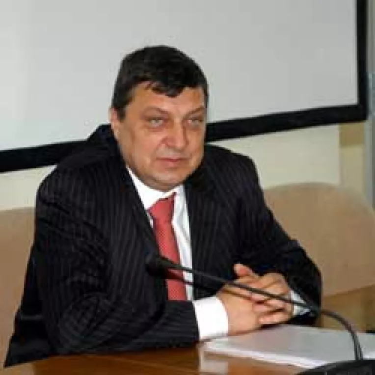 In 2007, AVAS vrea sa termine privatizarile