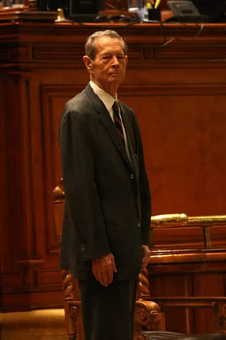 In cautarea normalitatii: Regele Mihai in Parlamentul Romaniei 