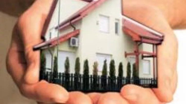 In primul semestru al anului 2008,
S-au injumatatit tranzactiile imobiliare fata de anul trecut
