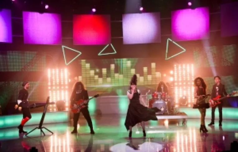 Inca doua trupe romanesti confirmate la B’ESTFEST Summer Camp: Subcarpati si Electric Fence!
