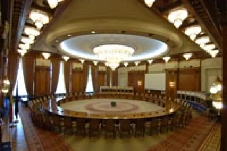 Incep audierile la Comisia parlamentara de ancheta privind amenajarile de irigatii si fondurile alocate