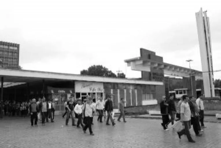 Incepe un nou razboi la Combinat