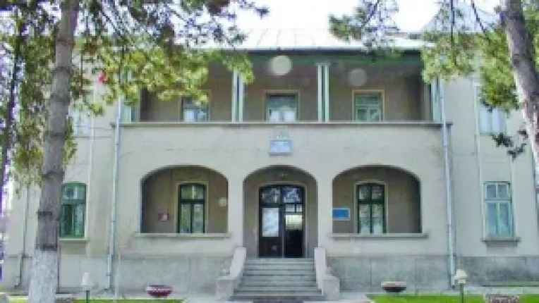 Inlocuire cu delegatie. Secretarul orasului Techirghiol s-a desatat la Directia Agricola