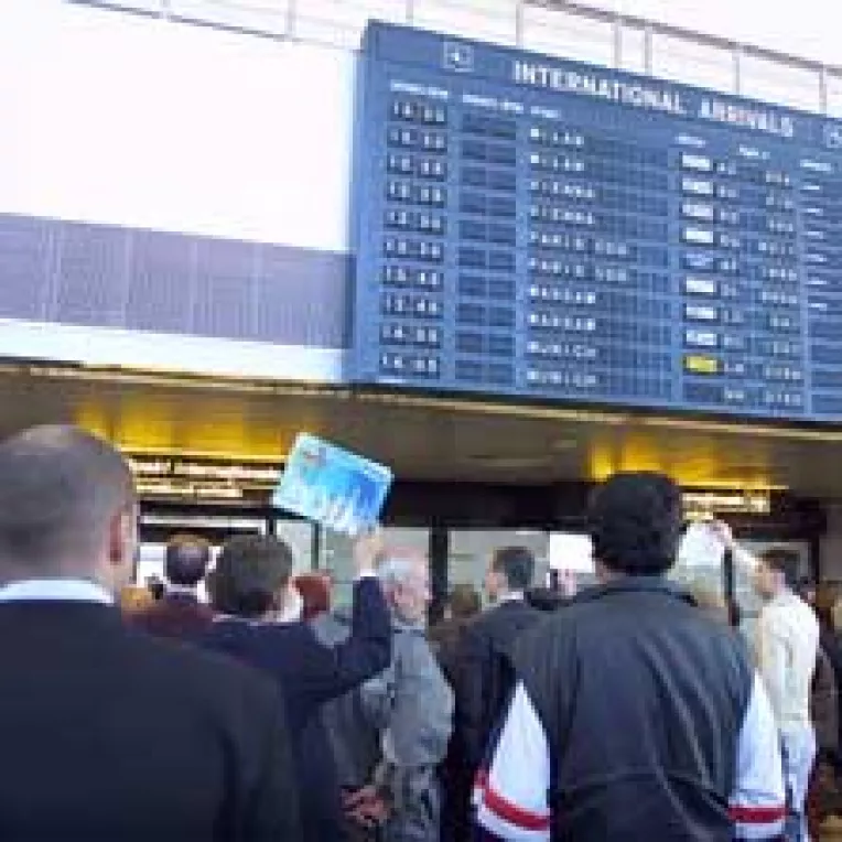 Investitorii straini ravnesc la actiunile romanesti