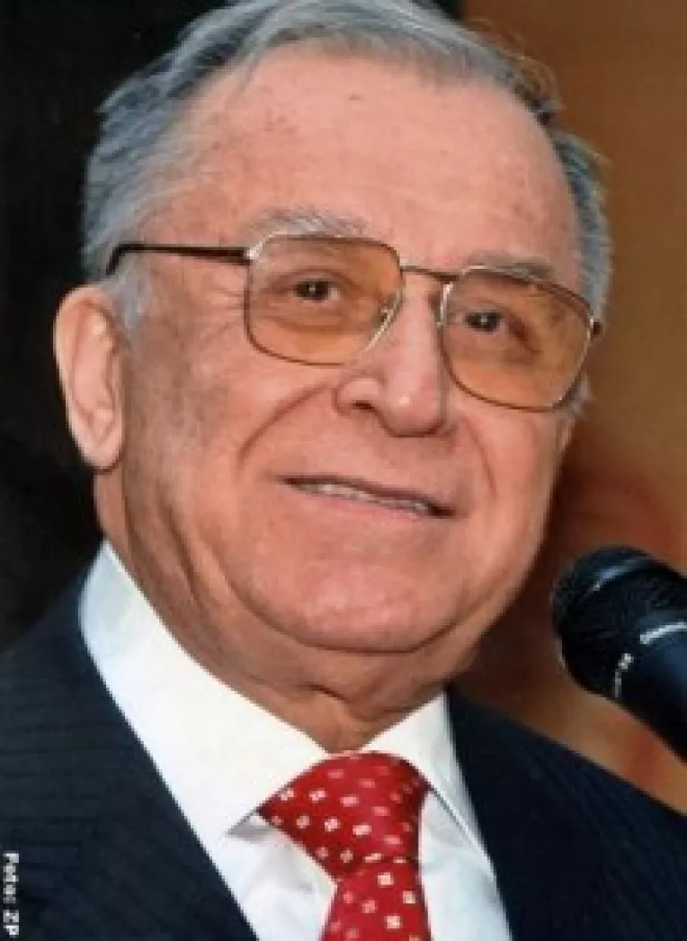 Ion Iliescu: A fi sau a nu fi in conducerea PSD