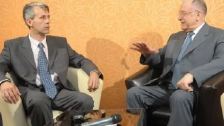 Ion Iliescu: Alegerile partiale pentru Camera Deputatilor, in vederea completarii celor doua locuri vacante - un test pentru electorat