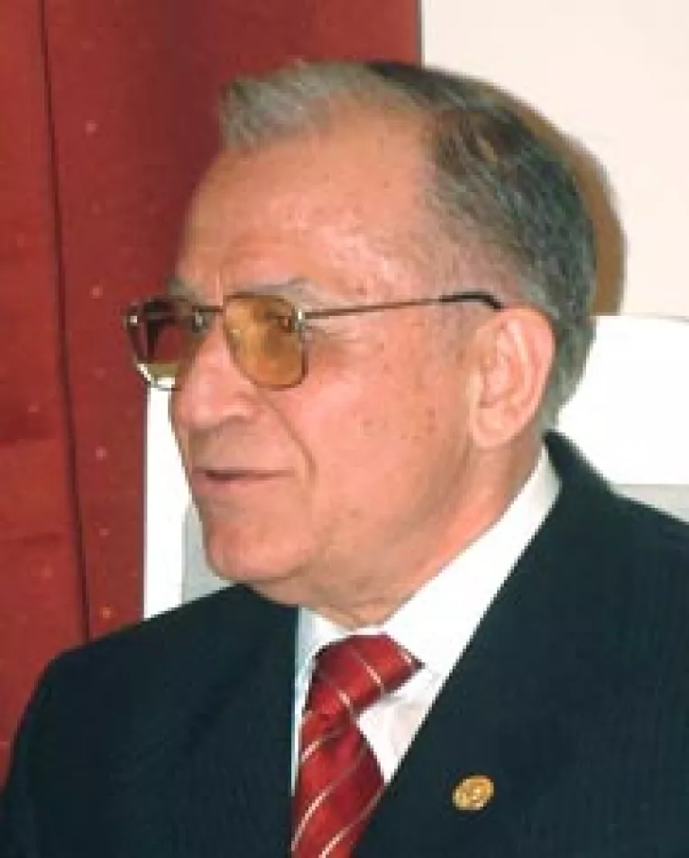 Ion Iliescu, cercetat penal pentru mineriada din iunie 1990