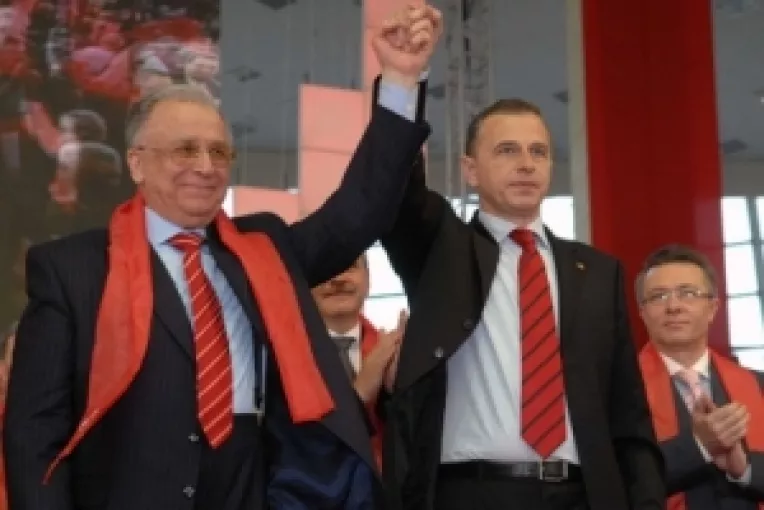 Ion Iliescu il sustine fara rezerve pe Mircea Geoana pentru a fi ales presedintele Romaniei