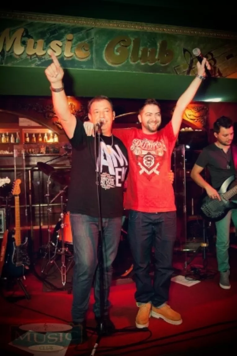 JerryCo va invita la concertul de lansare a albumului "Sange Albastru"