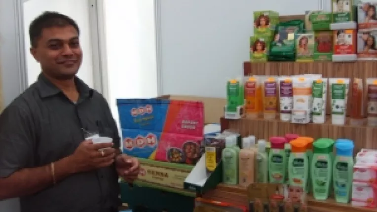 Jinal Shah de la firma Sokoni: "Produse din India, la targul Asia Fest 2014 de la Universitate!"