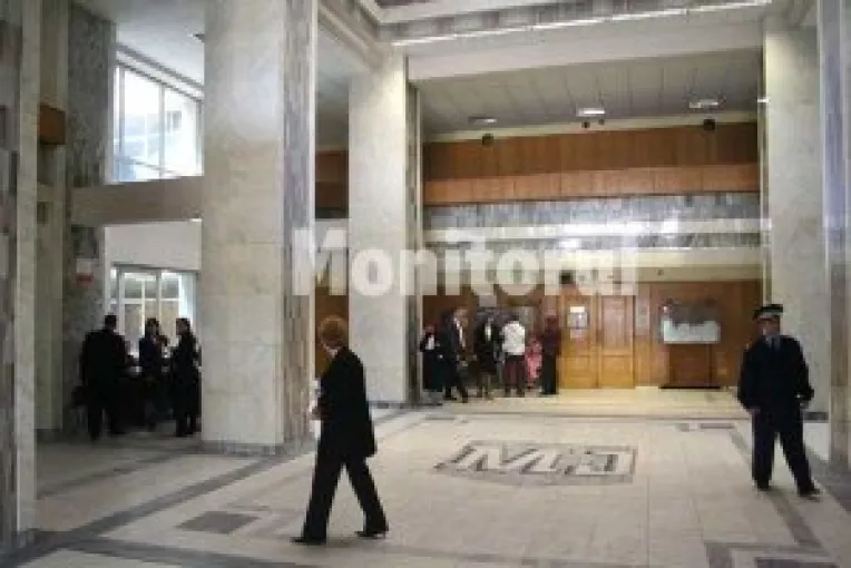 Justitia se pronunta asupra reprezentativitatii FSS