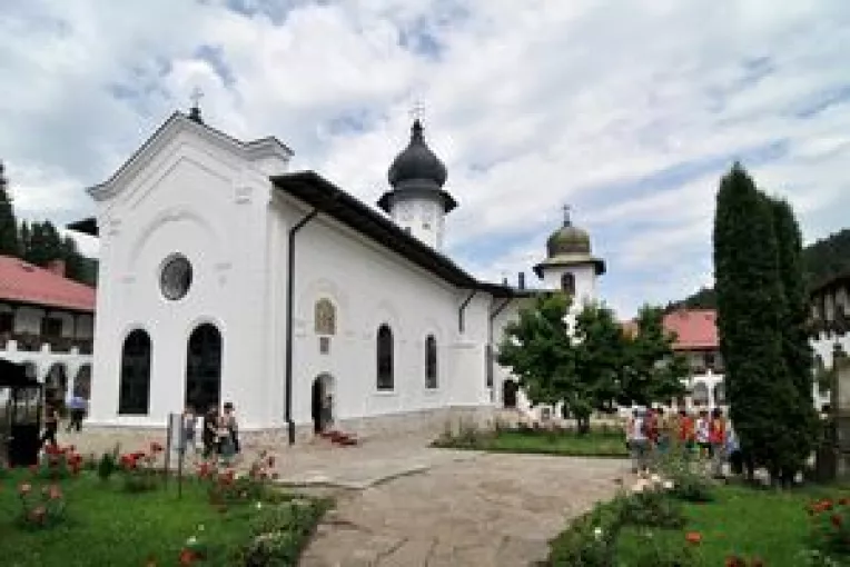 La Manastirea AGAPIA din judetul Neamt se deschide "Muzeul vivant Agapia"
