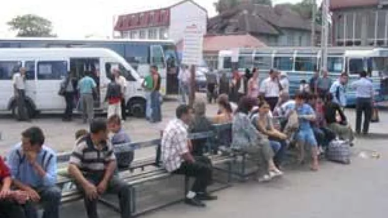 Legislatia omoara micile afaceri. Transportatorii, amenintati cu falimentul