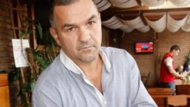 Leonard Doroftei a primit in folosinta alt spatiu pentru a-si deschide un pub in Ploiesti