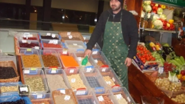 Leonard Velea: "Am fost la piata din Barcelona si m-a inspirat modul lor de amenajare!"