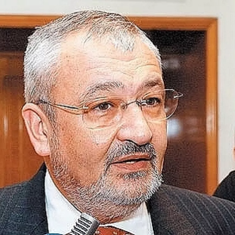 Liderul PNL il ataca dur pe ministrul de Finante, Sebastian Vladescu