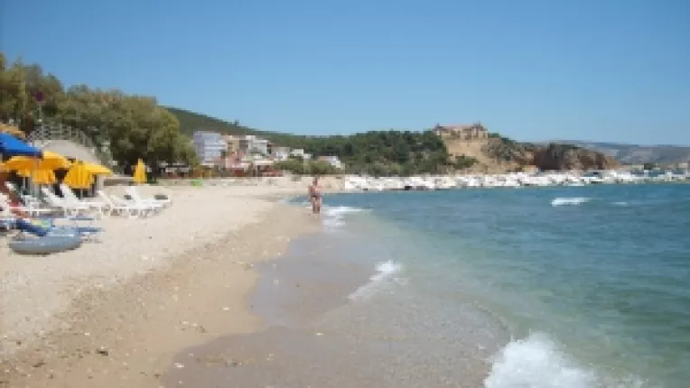 Limenaria, o mica statiune situata in sudul insulei Thassos, la Marea Egee