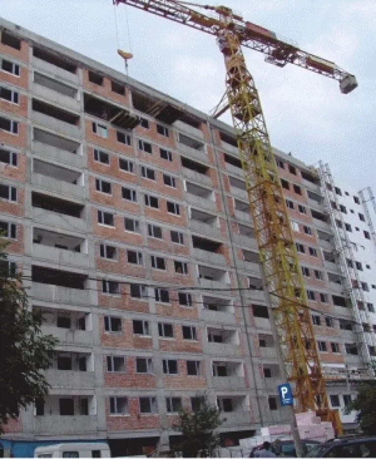 Locuintele "la gri" incearca sa dezmorteasca piata imobiliara