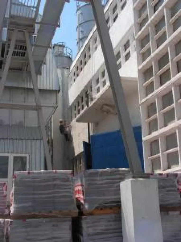 Lucrari de alpinism industrial