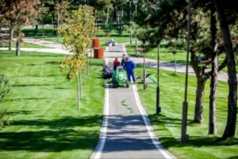 Lucrarile in Parcul Drumul Taberei continua conform graficului