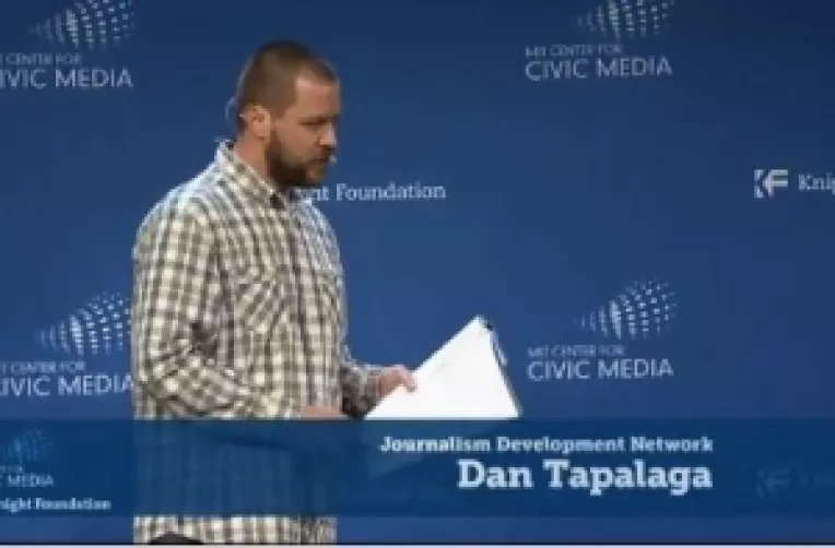 Lui Dan Tapalaga (Hotnews) nu-i place PSD deoarece acest partid nu emancipeaza electoratul, ba dimpotriva trage dupa el toata Romania intr-o bezna de Ev mediu