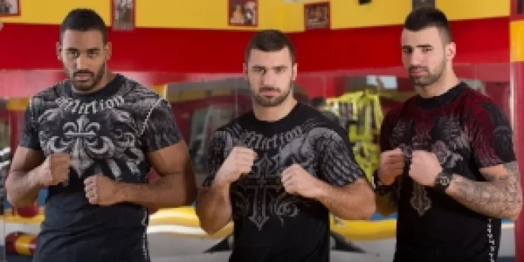 Luptatorii K1 se intalnesc sambata cu fanii la concertul lui Dan Helciug!