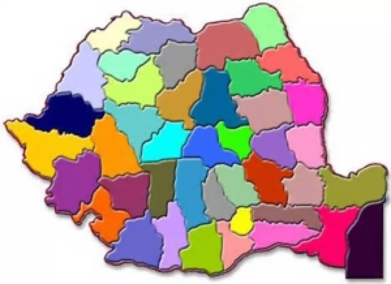 Maghiarii salveaza judetele Romaniei de la desfiintare