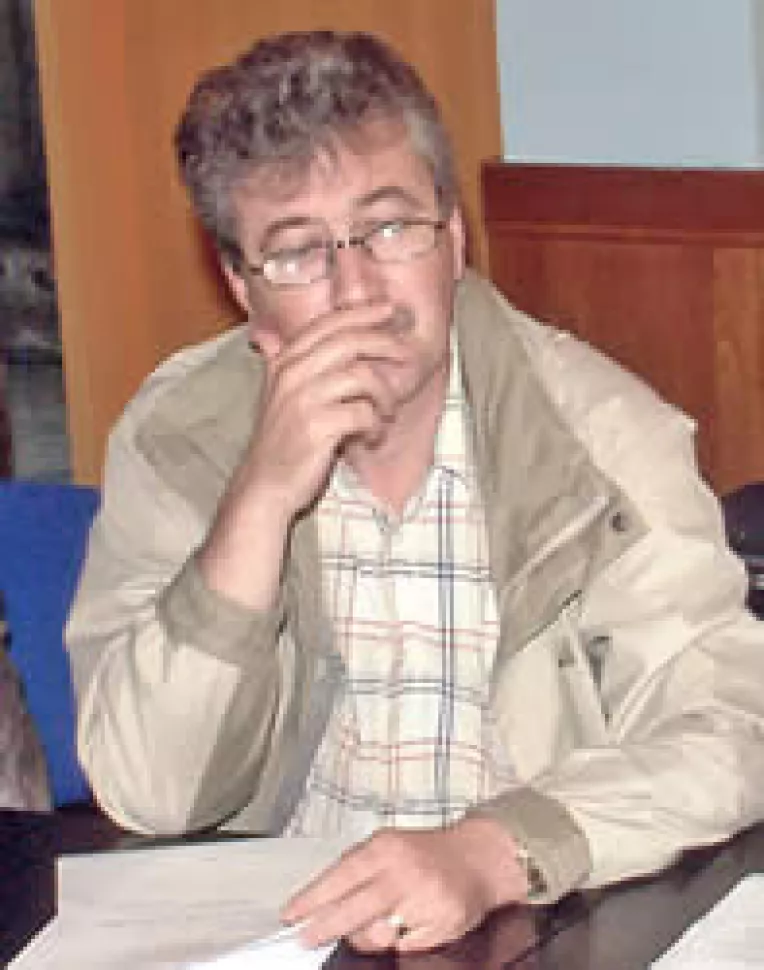 Manafu e contestat la orice miscare