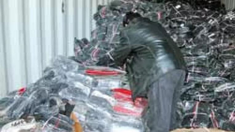 Marfuri de 23,5 miliarde lei, confiscate