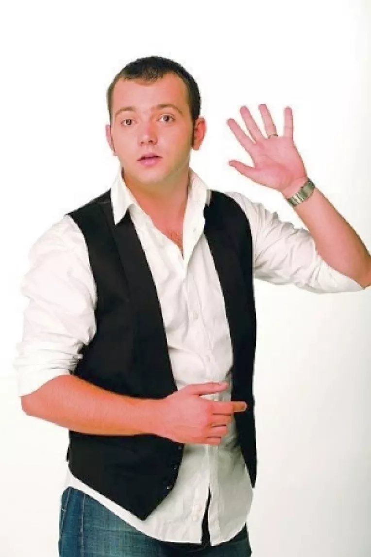 Mihai Morar sarbatoreste Dragobetele cu baietii in club