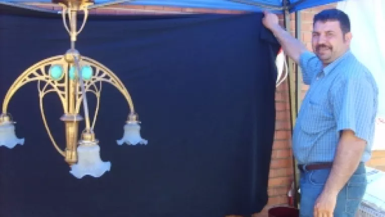 

Mihai Tanase, presedintele Asociatiei Colectionarilor si Anticarilor: "Cultura chiar trebuie sa coboare in strada!"