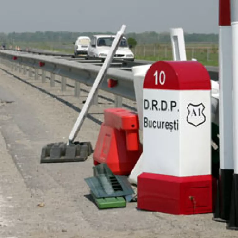 Ministerul Transporturilor a fost orbit de stralucirea Golden Blitz