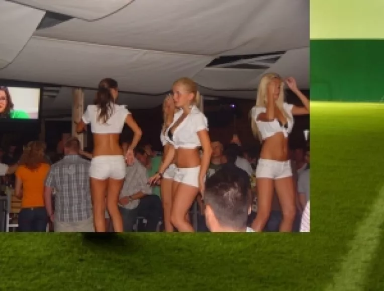 Ministrul Funeriu gireaza transformarea in restaurante sau cluburi a bazelor sportive construite cu bani de la Ministerul Dezvoltarii!