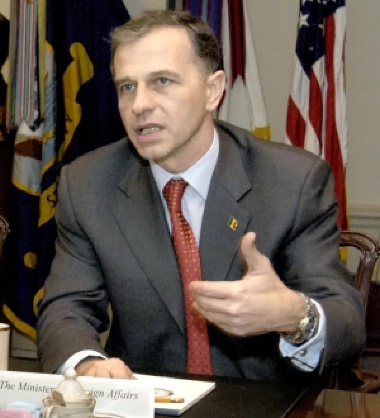 Mircea Geoana, favoritul simpatizantilor PSD