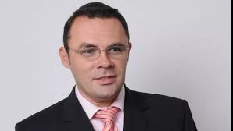 Moise Guran a riscat, dar a castigat la bursa 400 de milioane de lei in sapte ani!