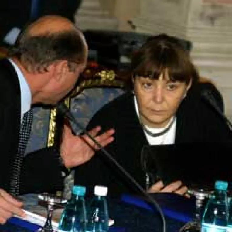 Monica Macovei, la mana Curtii Constitutionale