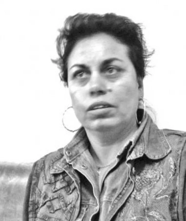  "Muncesc pentru un salariu...