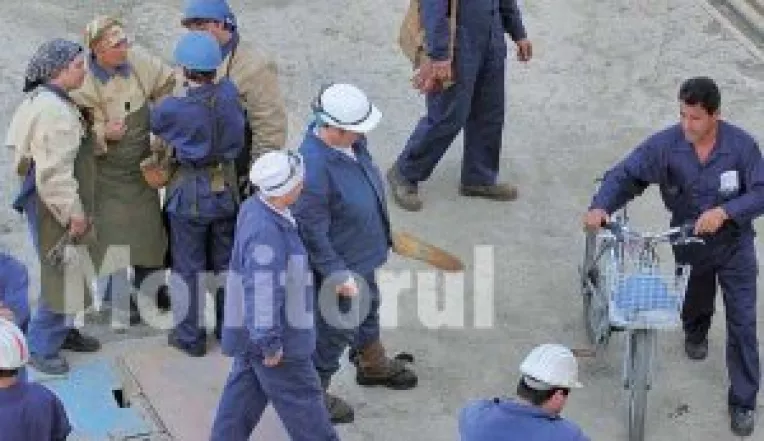 Navalistii parasesc Damen-ul