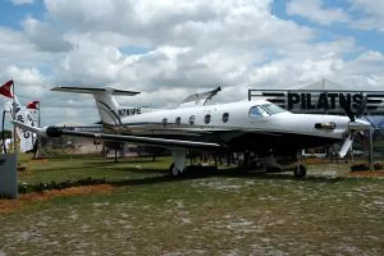 Negocieri cu elvetienii de la PILATUS. La Craiova se vor asambla avioane civile