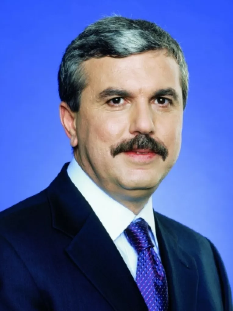 Nica: "Nu am fost certati cu PD-L si cerem membrilor nostri de partid sa dea dovada de retinere"

