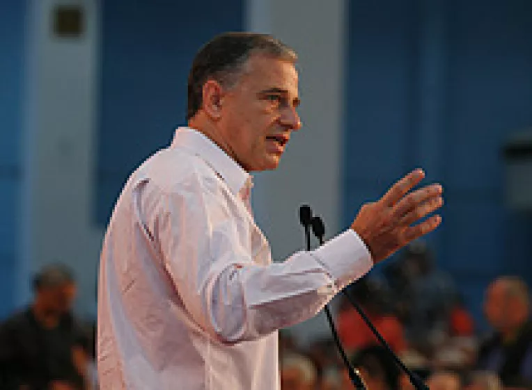 Nici ONG, nici partid: Mircea Geoana a lansat la Romexpo "Romania noastra"