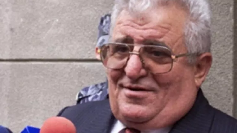 Nicolae Mischie s-a inscris in PRM, ca sa nu ramana fara colegiu